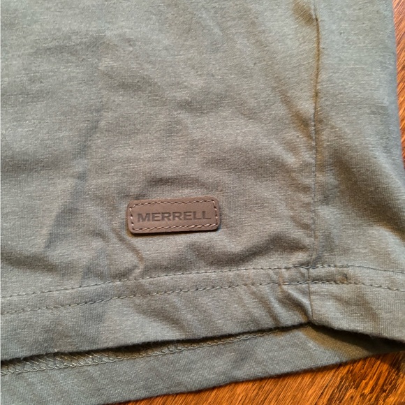 Merrell t-shirt - medium - Picture 2 of 4